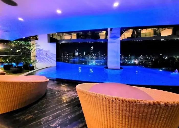 Apartment The Gramercy With Skyline View *